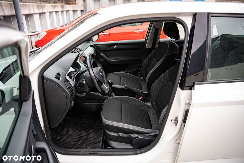 Skoda Fabia 1.0 TSI Style - 11