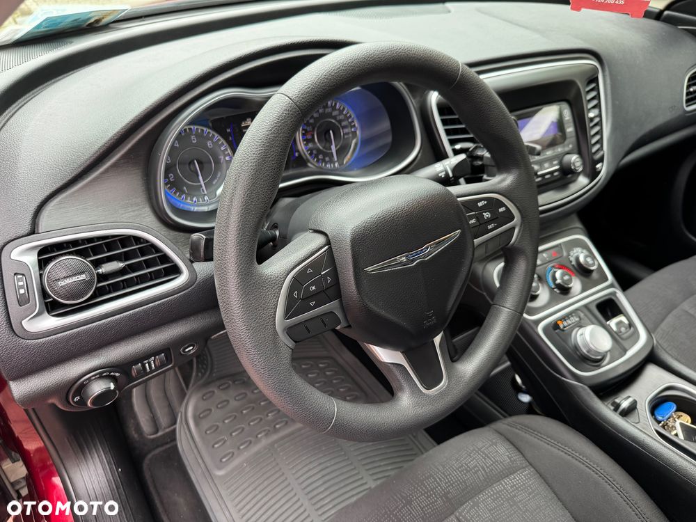 Chrysler 200 - 15