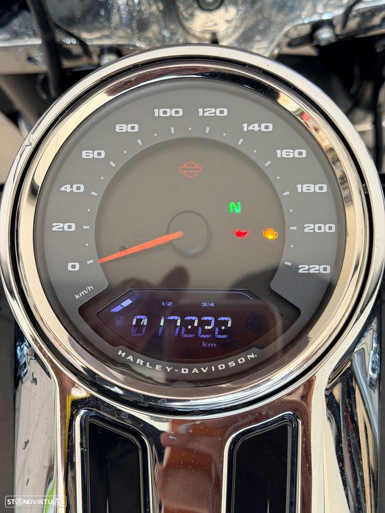 Harley-Davidson Street - 1