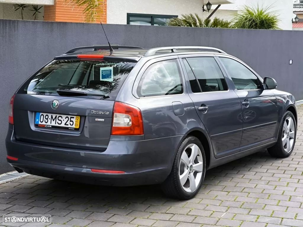 Skoda Octavia Break 1.6 TDi Sportline - 4