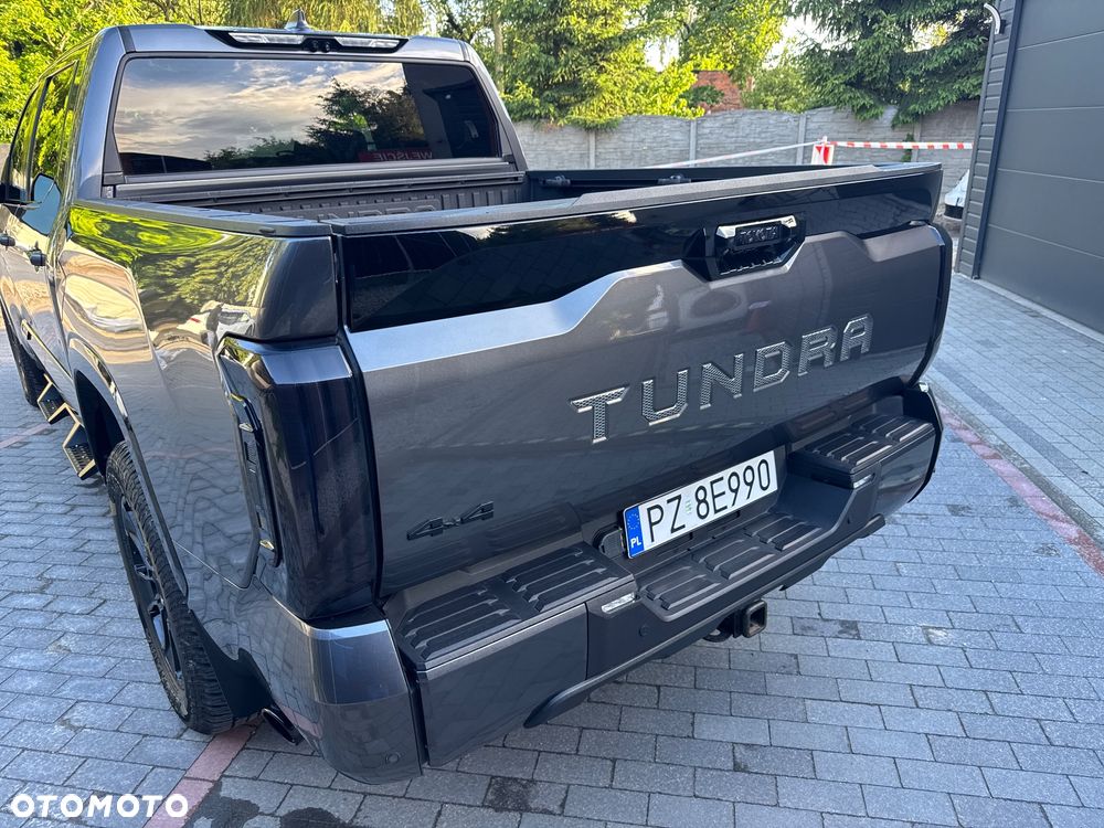 Toyota Tundra - 21