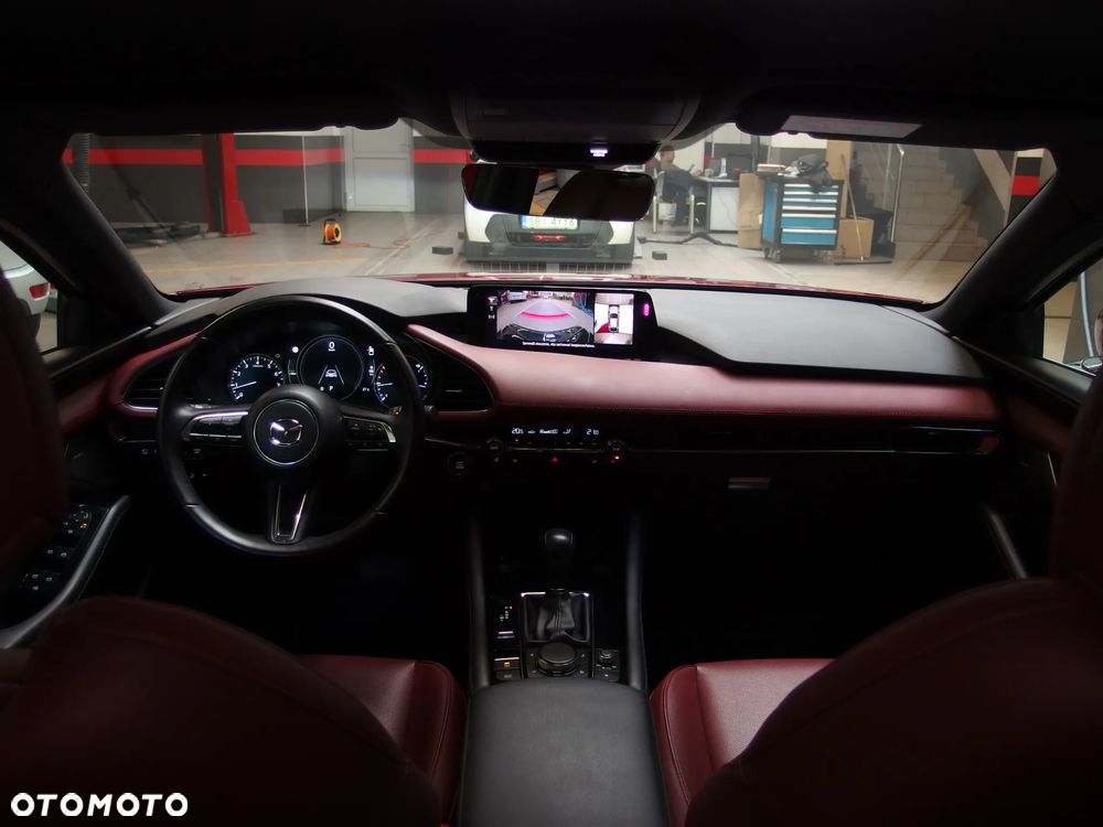 Mazda 3 2.0 mHEV Takumi - 10