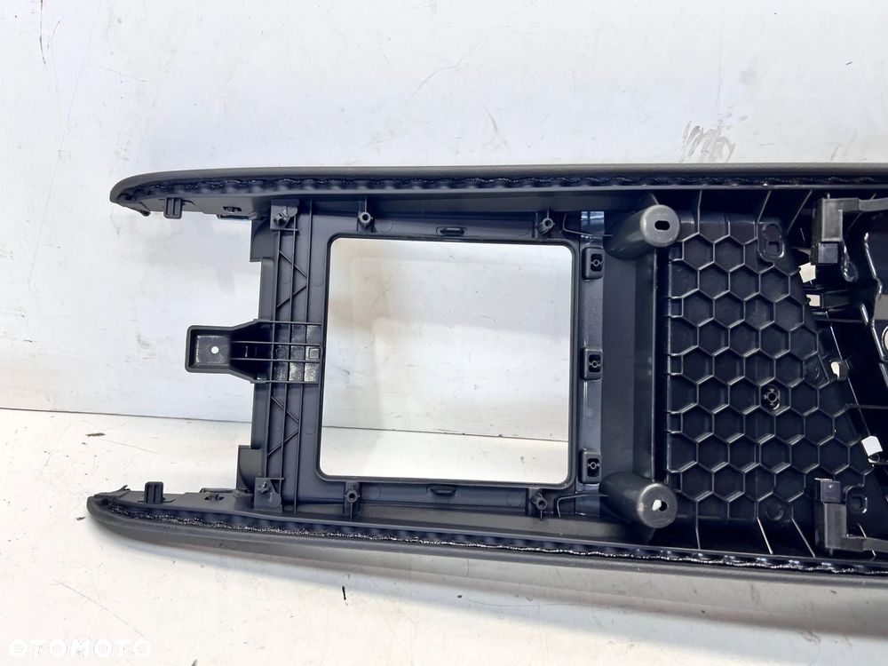 TUNEL ŚRODKOWY AUDI Q7 4M 4M2863244B ANGIELSKI - 14