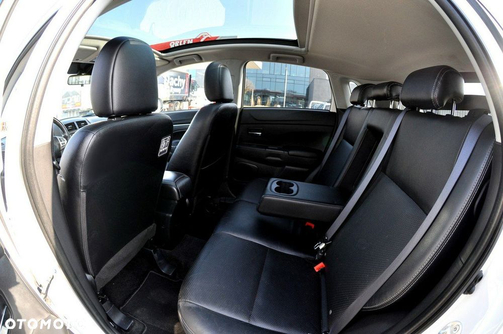 Mitsubishi ASX - 8