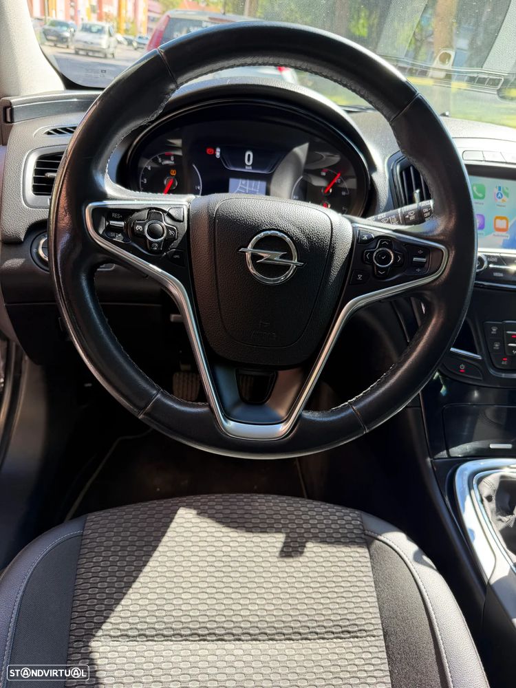 Opel Insignia Sports Tourer - 33