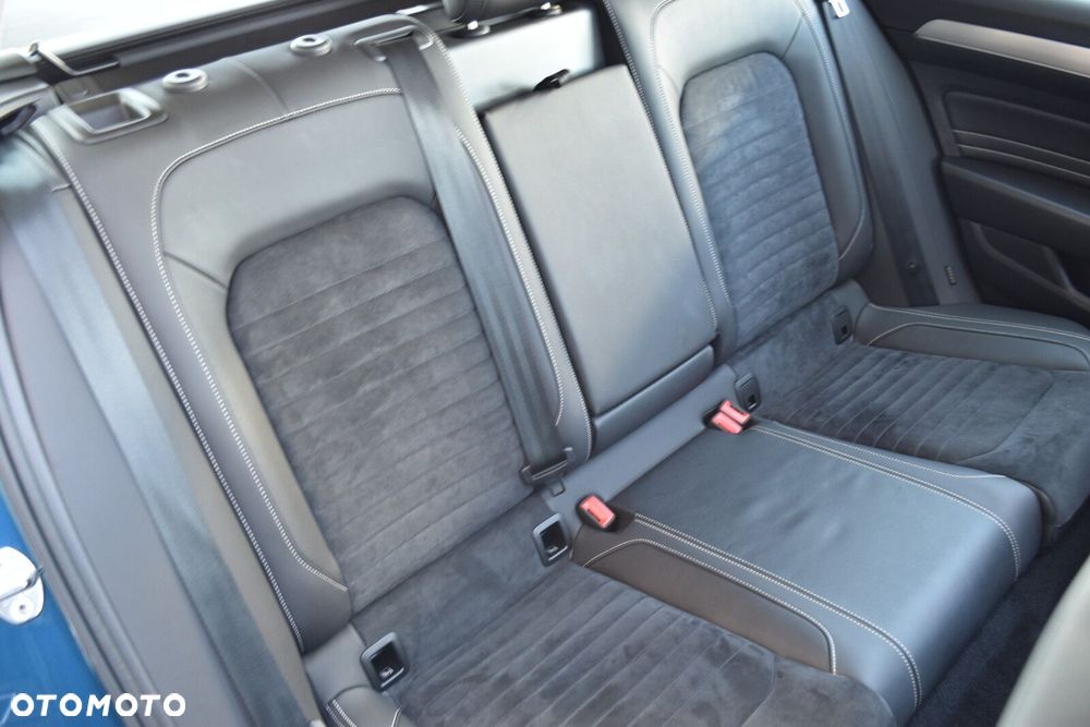 Volkswagen Passat 2.0 TDI Bi-Turbo BMT 4Mot Highline DSG - 32