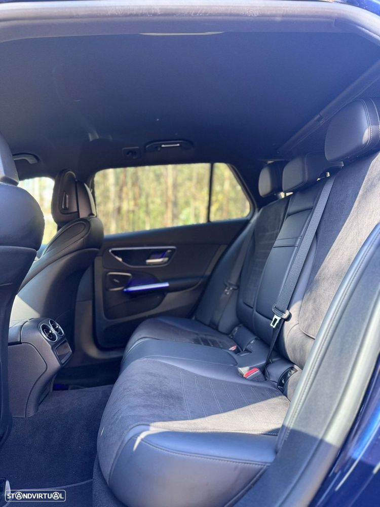 Mercedes-Benz C 300 e Avantgarde - 35