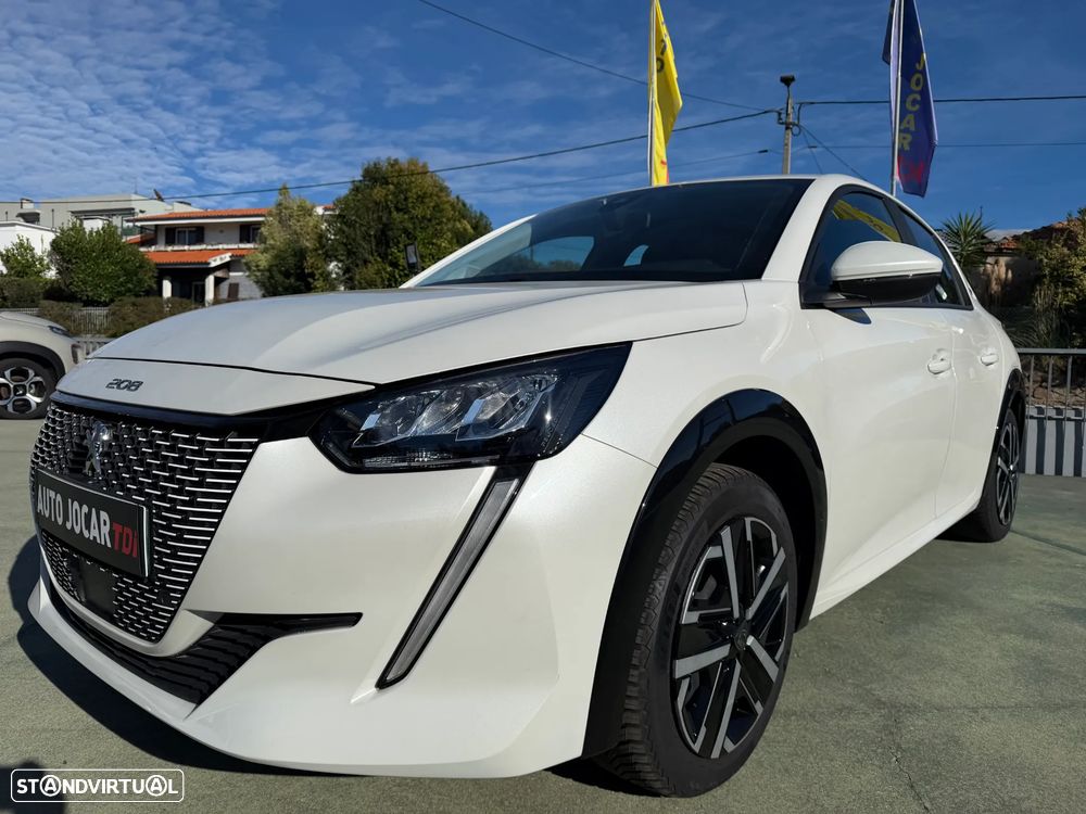Peugeot e-208 Active