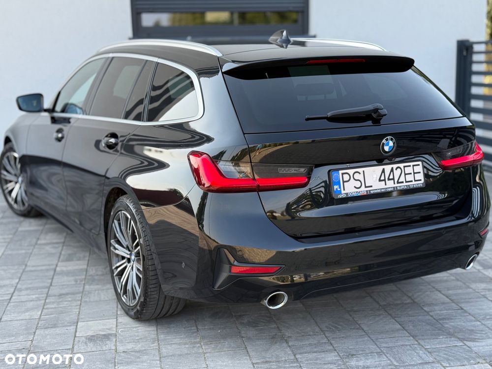 BMW Seria 3 320d Edition Luxury Line Purity - 15