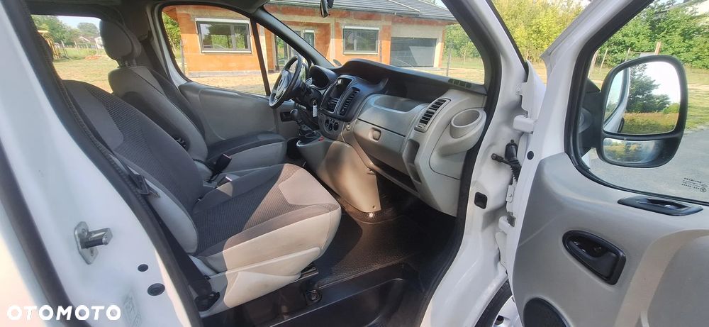Opel VIVARO - 13