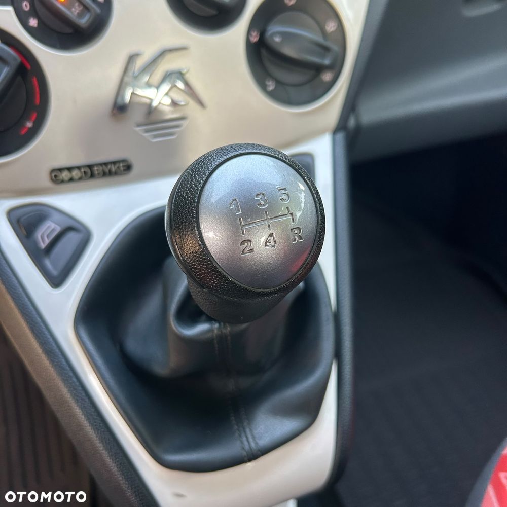 Ford KA - 29