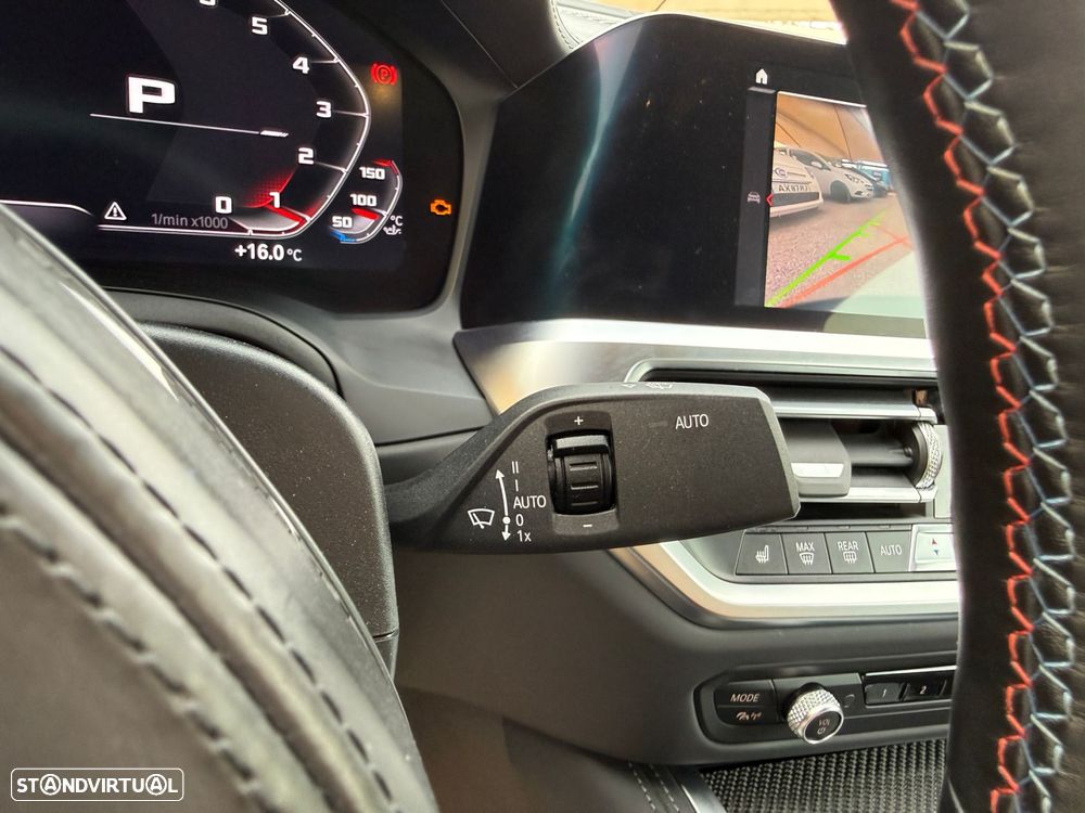 BMW M4 Competition - 32