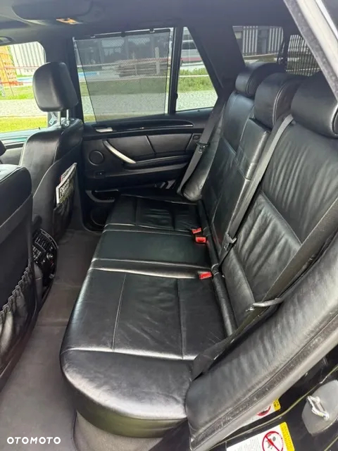 BMW X5 4.6is - 14