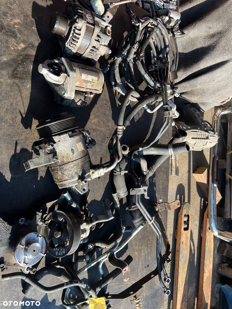 Rozrusznik Nissan pathfinder r51 Navara d40 3.0 v6 - 4