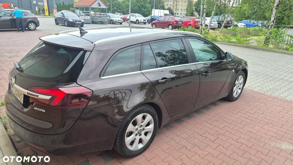 Opel Insignia - 15