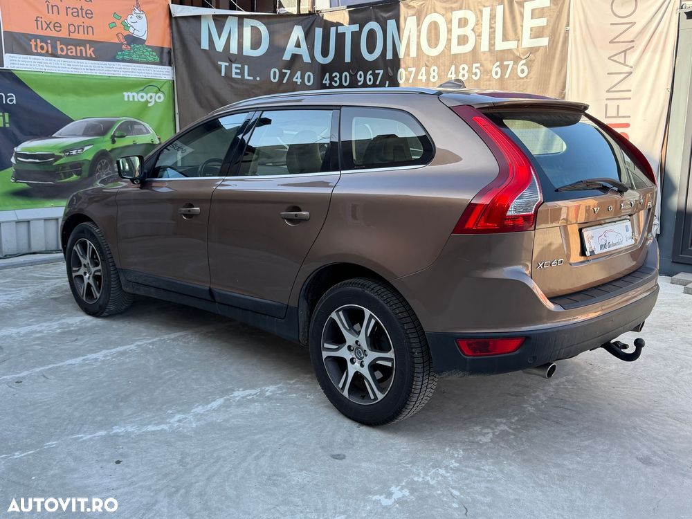 Volvo XC 60 2.4D AWD Aut. - 25
