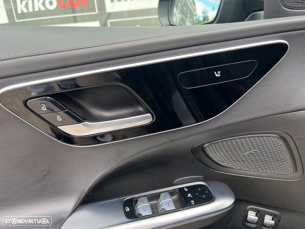 Mercedes-Benz C 300 e T 9G-TRONIC AMG Line - 15