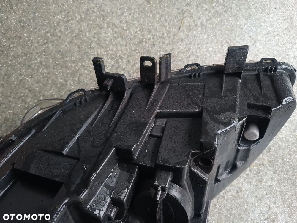 Lampa prawy przód Renault Laguna III Gt - 8