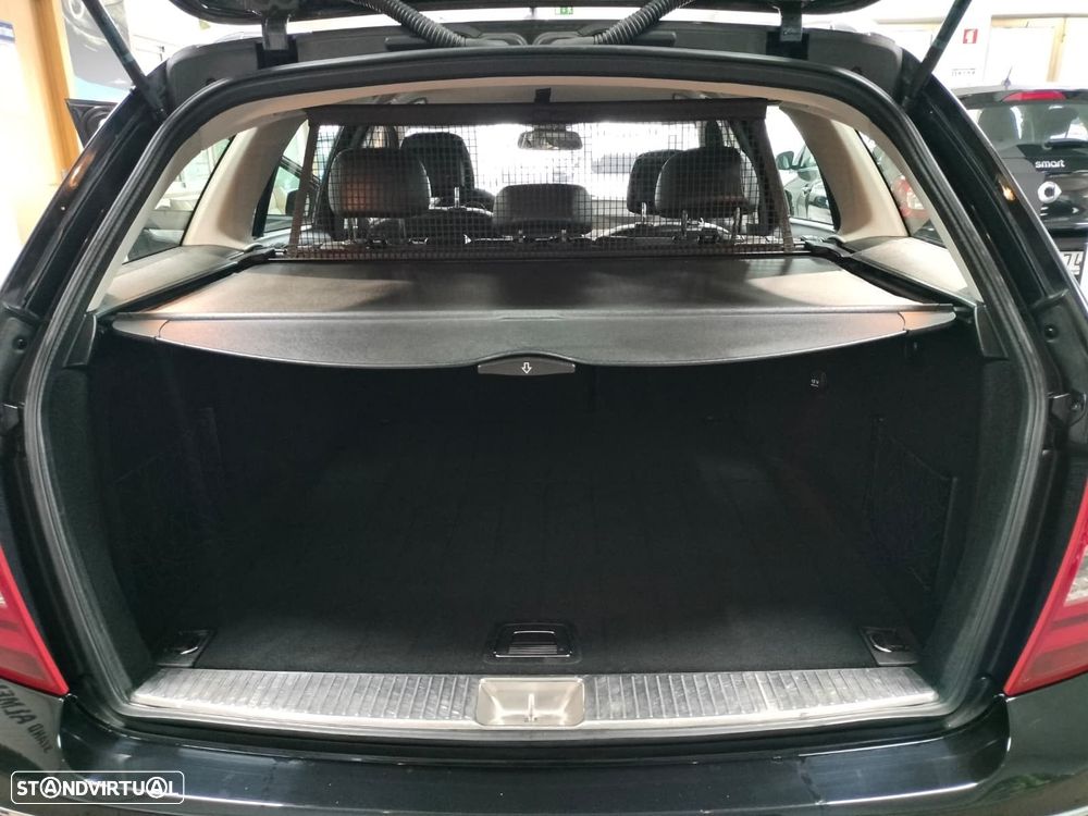 Mercedes-Benz C 200 CDi Avantgarde BlueEfficiency - 17