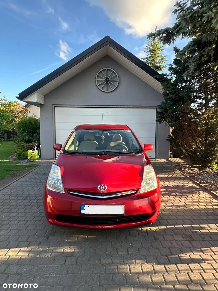 Toyota Prius 1.5 VVT-i Sol - 11