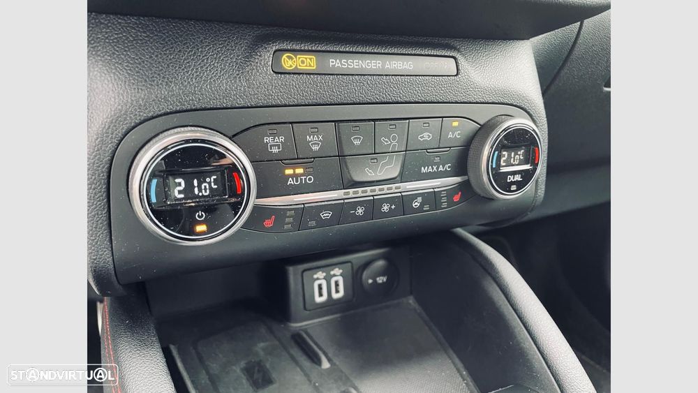 Ford Kuga - 10