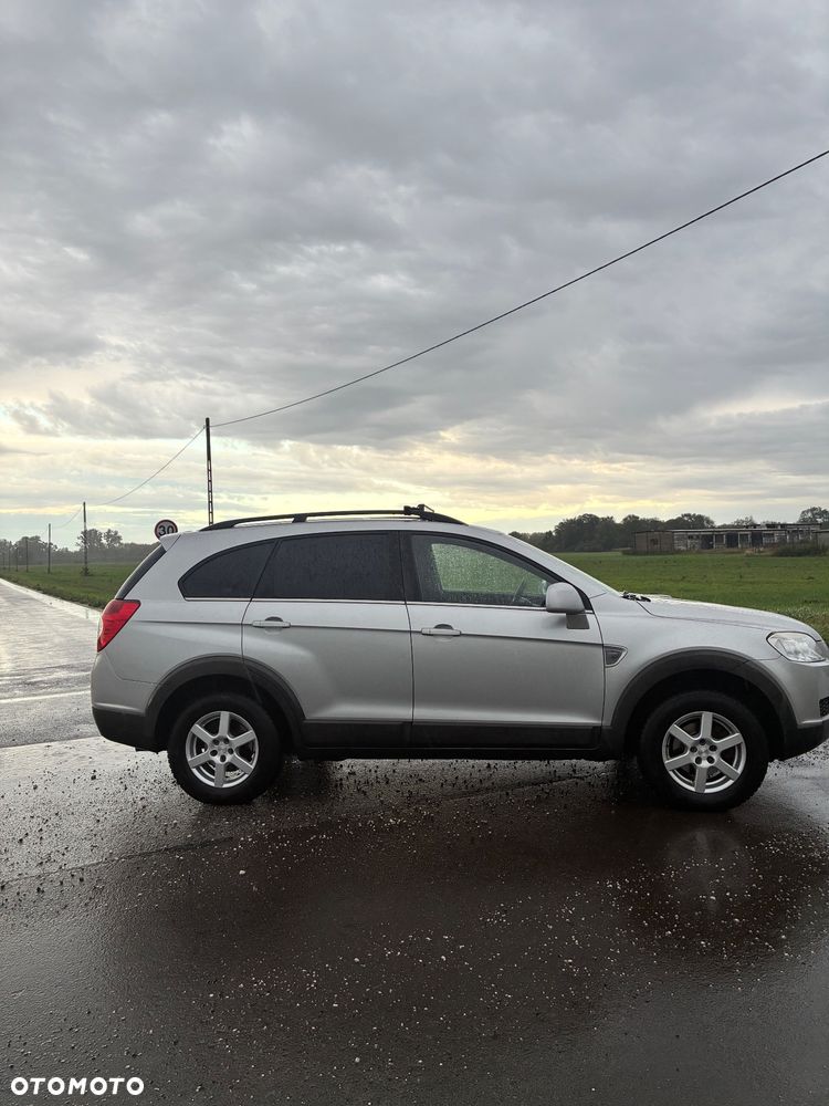Chevrolet Captiva - 4