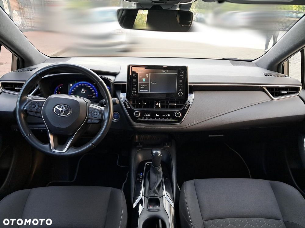 Toyota Corolla - 26