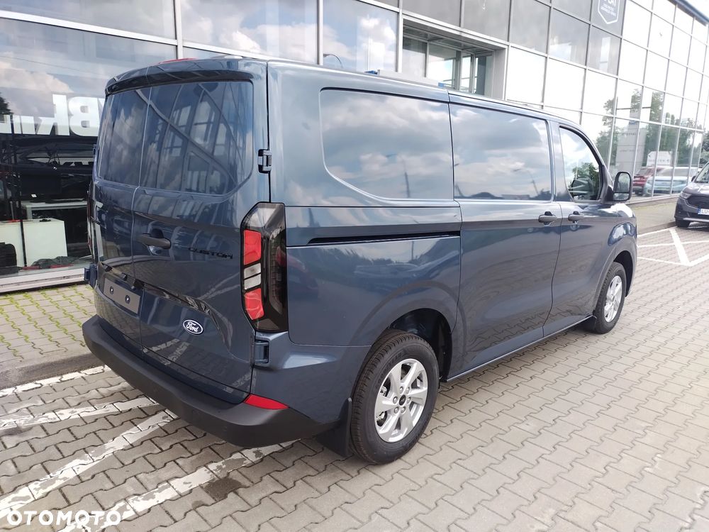 Ford Transit Custom V710 - 3