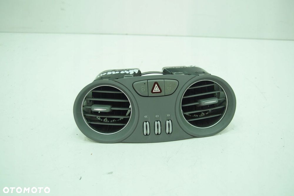 KRATKA NAWIEWU SRODKOWA KOLOR 7379 MERCEDES SL R230