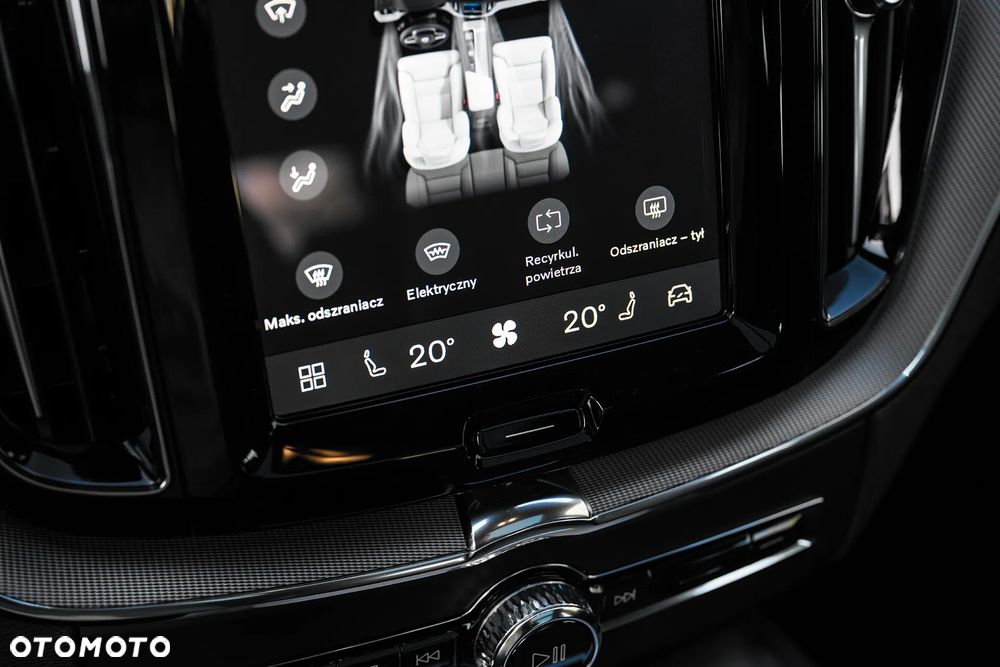 Volvo XC 60 - 25