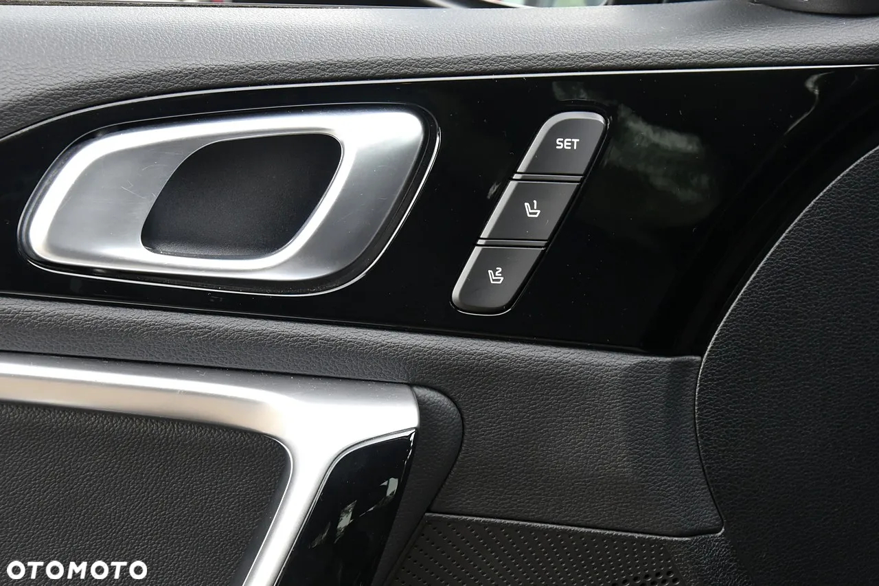 Kia Ceed SW 1.6 GDI DCT OPF Plug-in-Hybrid Platinum Edition - 16