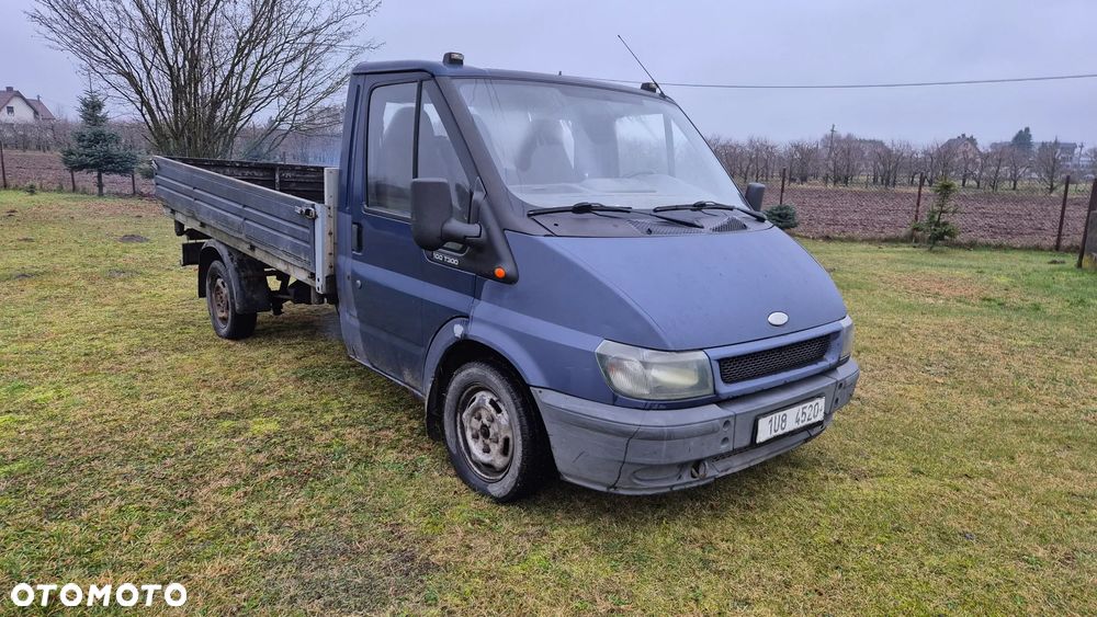 Ford Transit 300M - 4