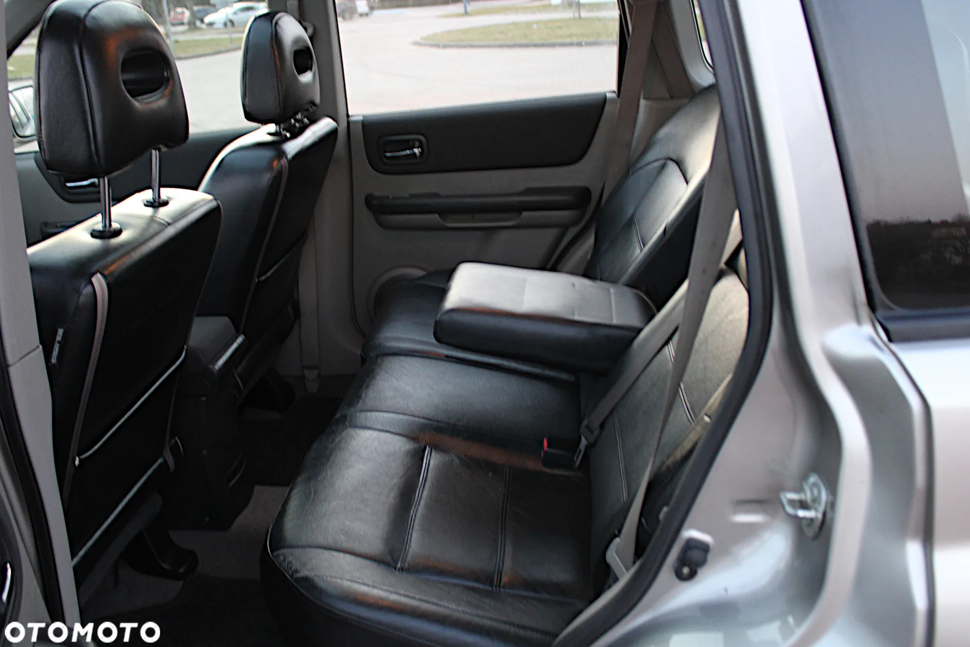 Nissan X-Trail 2.5 4x4 Elegance - 23