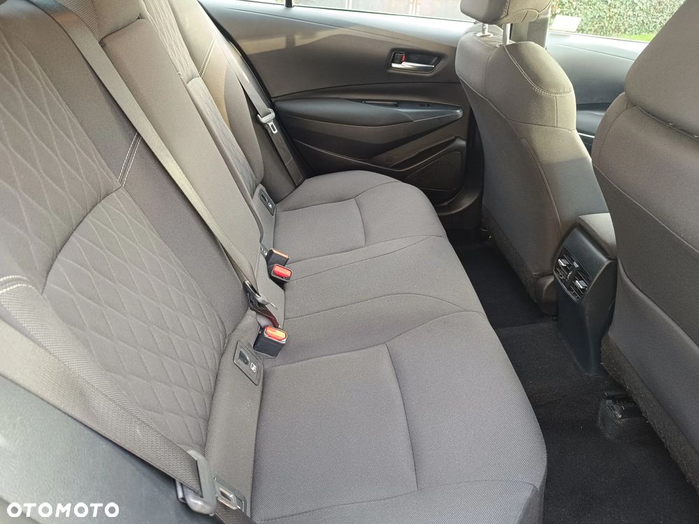 Toyota Corolla 1.6 Comfort - 29