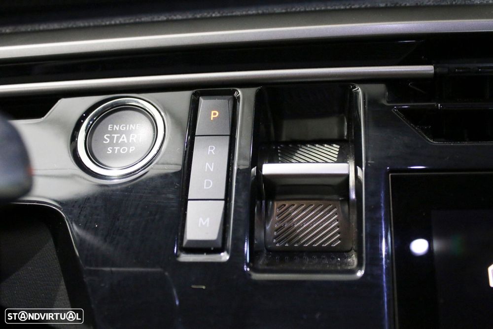 Peugeot 3008 1.2 Hybrid GT e-DCS6 - 9
