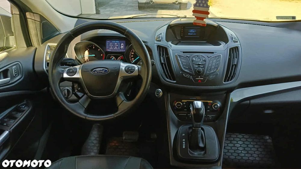 Ford Kuga 2.0 TDCi 4x4 Titanium - 5