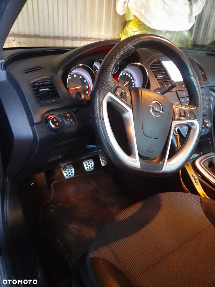 Opel Insignia 1.6 T Sport - 24