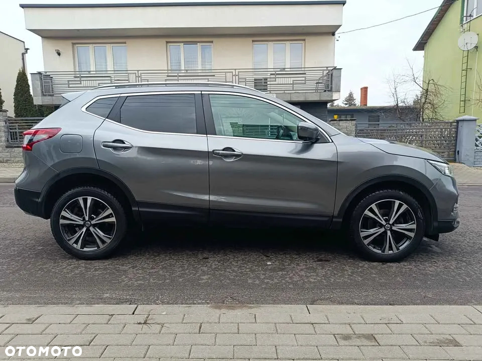 Nissan Qashqai 1.2 DIG-T N-Connecta Xtronic EU6 - 6