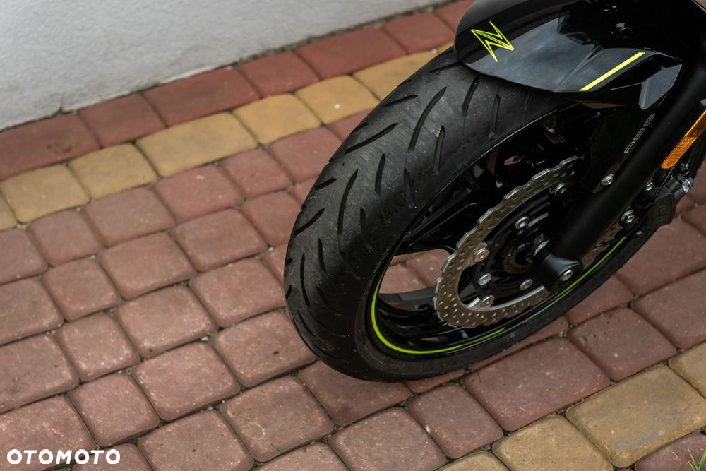 Kawasaki Z 650 - 9