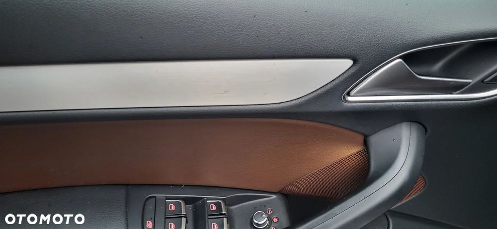 Audi Q3 40 TFSI Quattro S-Line S tronic - 16