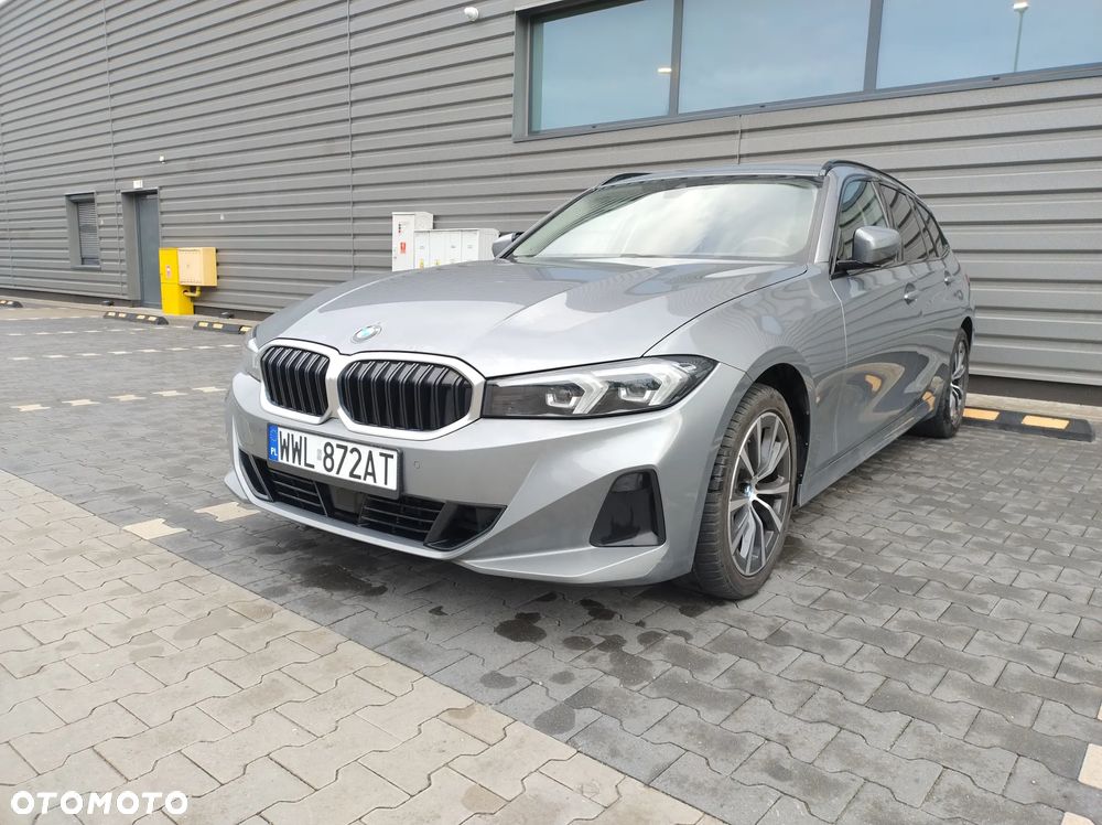 BMW Seria 3 316d mHEV - 4