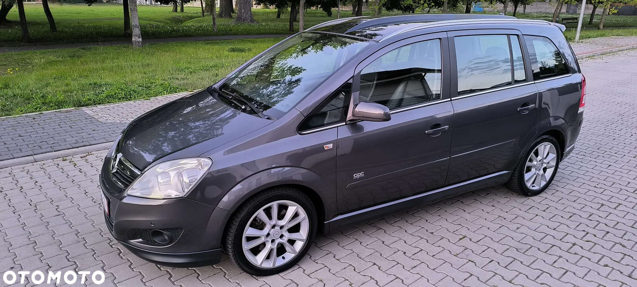 Opel Zafira 2.2 Automatik Edition - 2