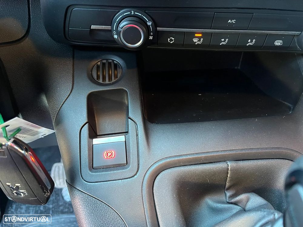 Peugeot Partner | 1.5 HDI | SEMINOVO | APENAS 7.000 KM's - 25