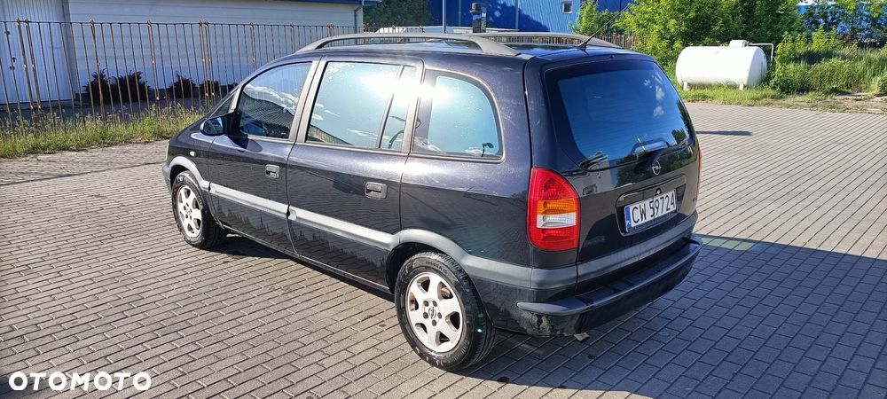 Opel Zafira 1.8 16V Elegance - 8