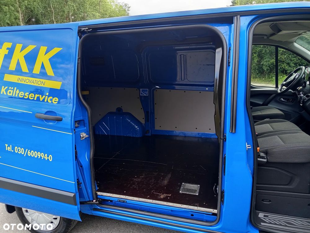 Ford Transit Custom - 8