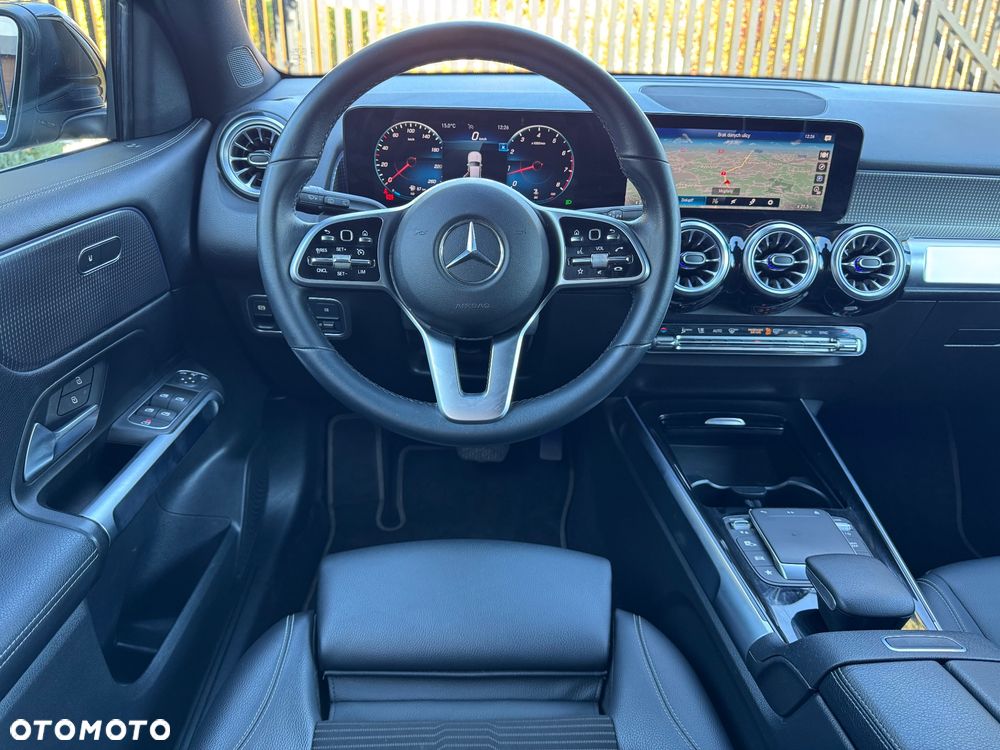 Mercedes-Benz GLB 250 4-Matic Progressive 8G-DCT - 22
