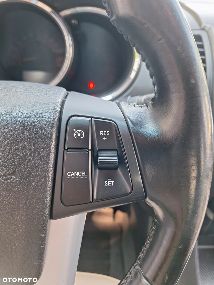 Kia Sorento - 25