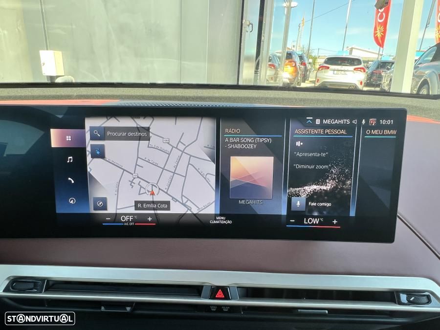 BMW iX xDrive 40 Pack Desportivo - 47