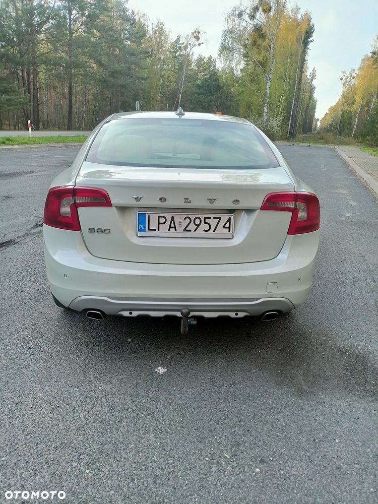 Volvo S60 D5 Summum - 13
