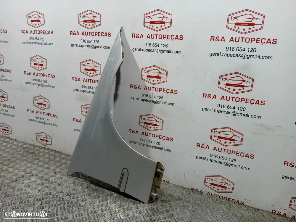 Guarda Lamas Frente Frontal Direito Mercedes Class C W204  Original - 3